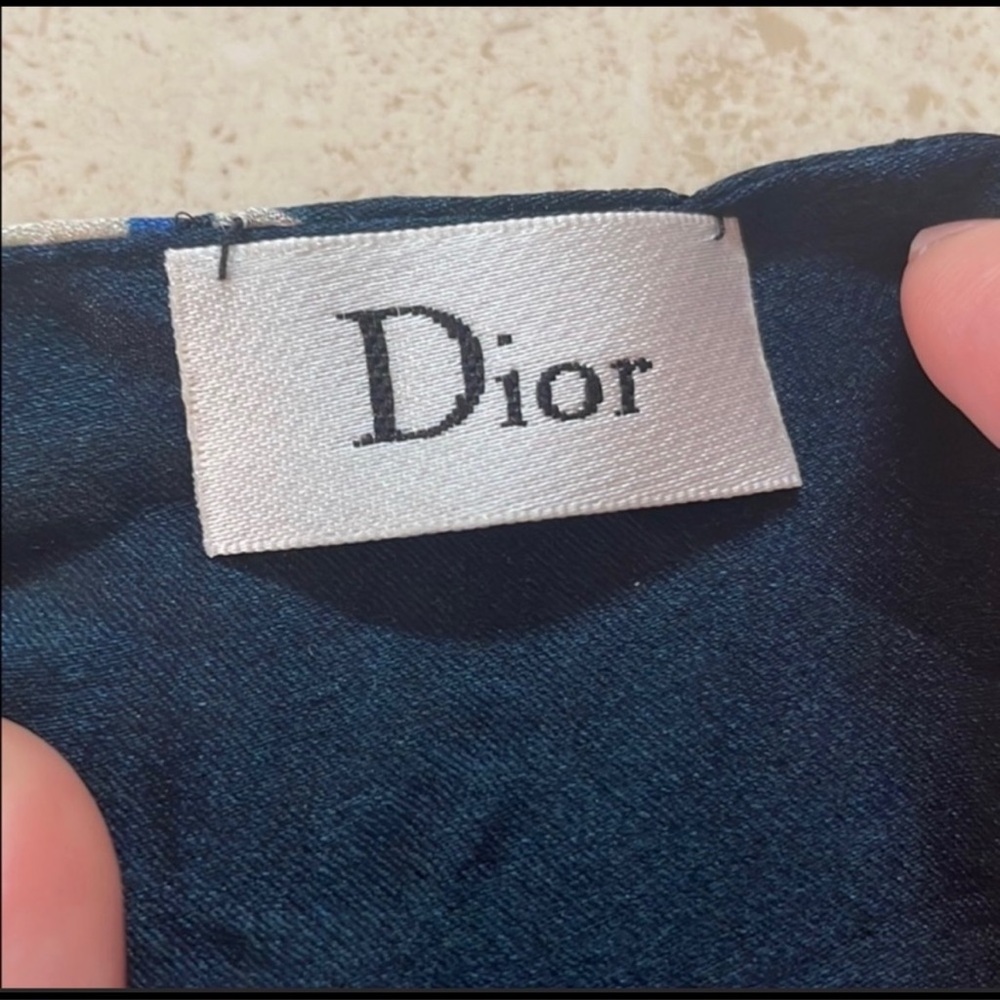 Dior silk Scarf - Picture 4 of 4